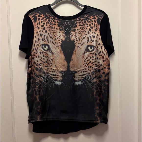 Alberto Makali Graphic Tee Size M Leopard Face Top - Picture 2 of 6